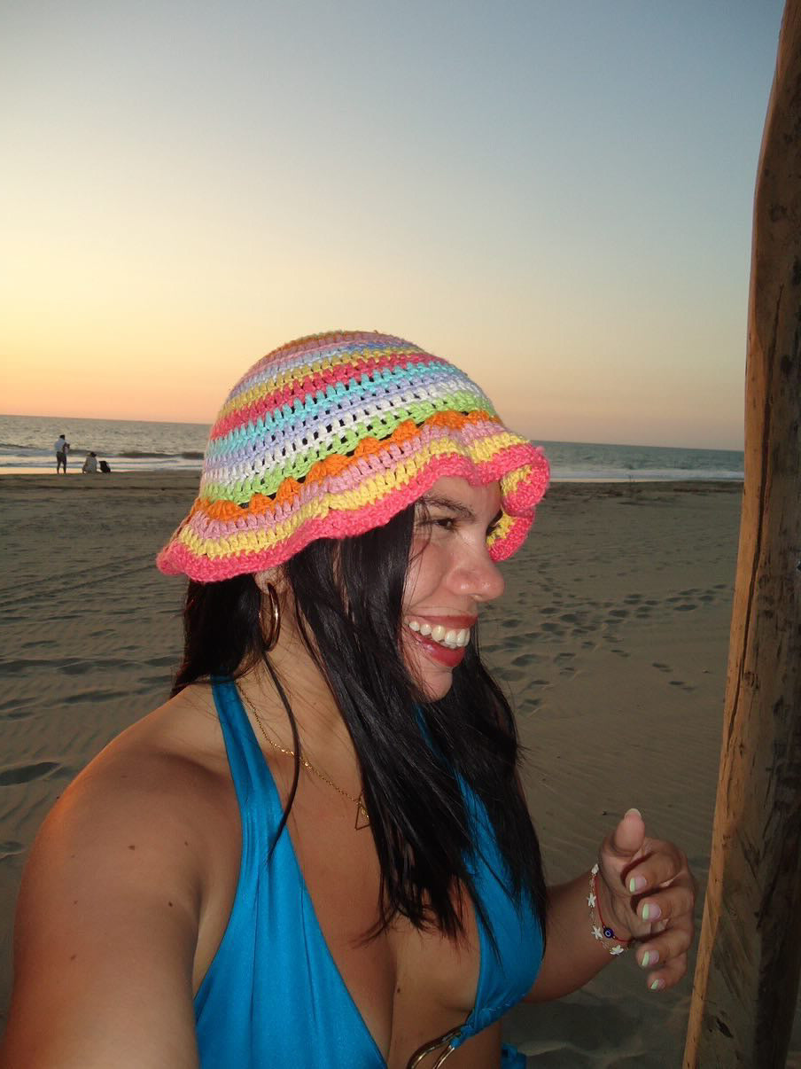 Bucket Hat